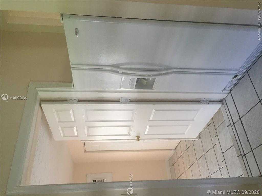 Small Image of 1612 NORTH 58TH AVE #Front, Hollywood Number 6