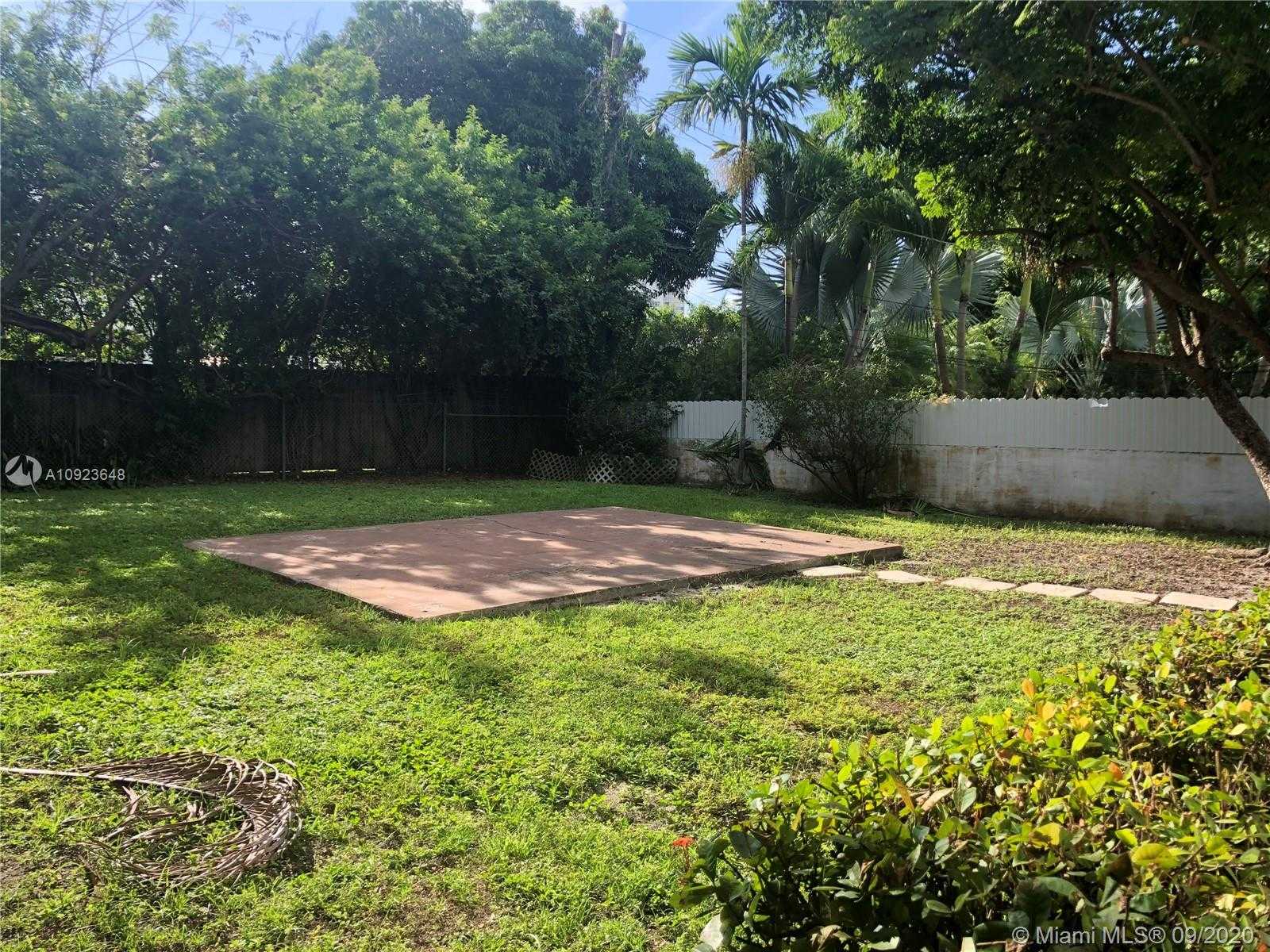 Small Image of 4335 ROYAL PALM AVE, Miami Beach Number 10