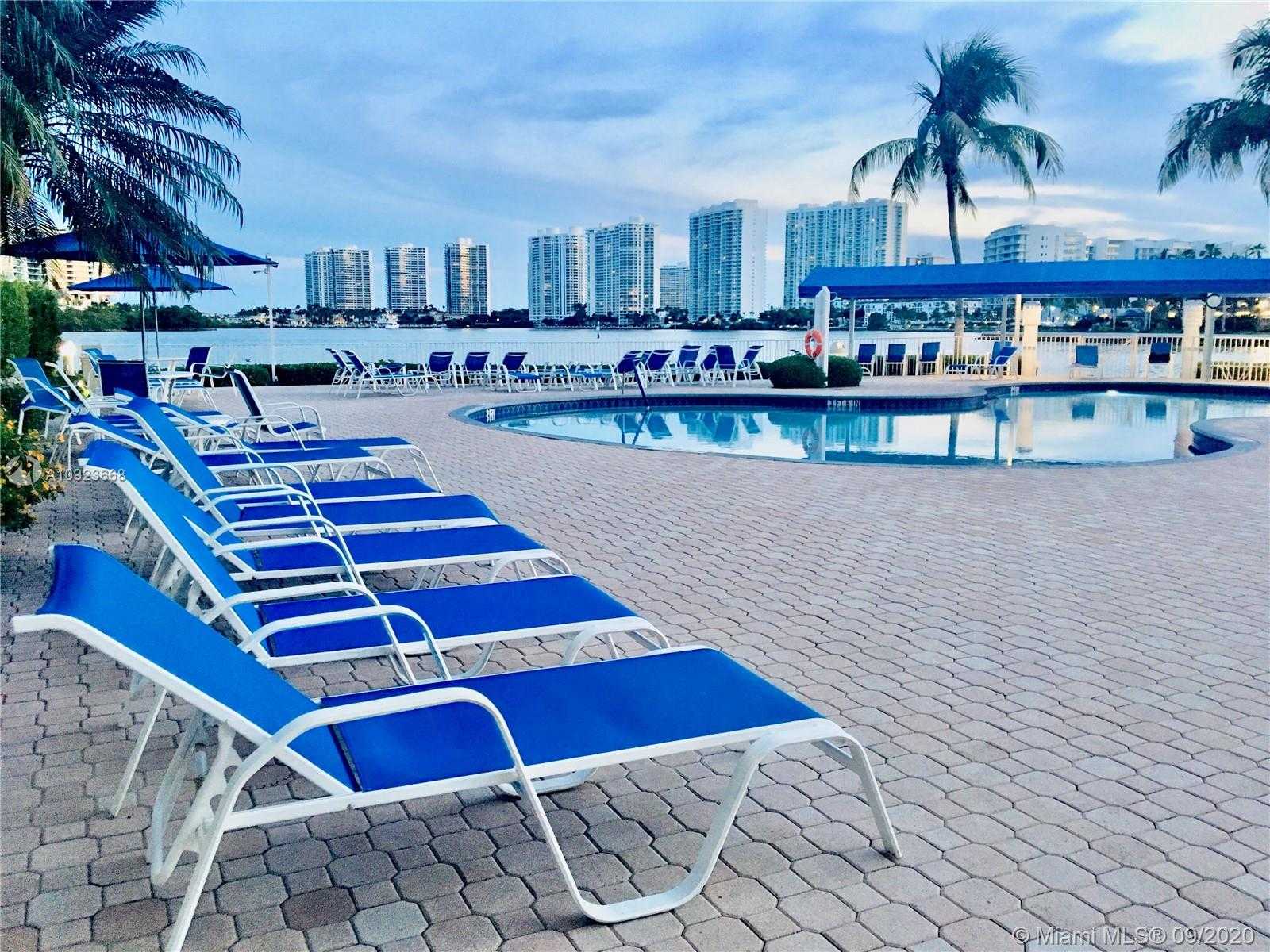 Small Image of 3530 MYSTIC POINTE DR #1208, Aventura Number 13