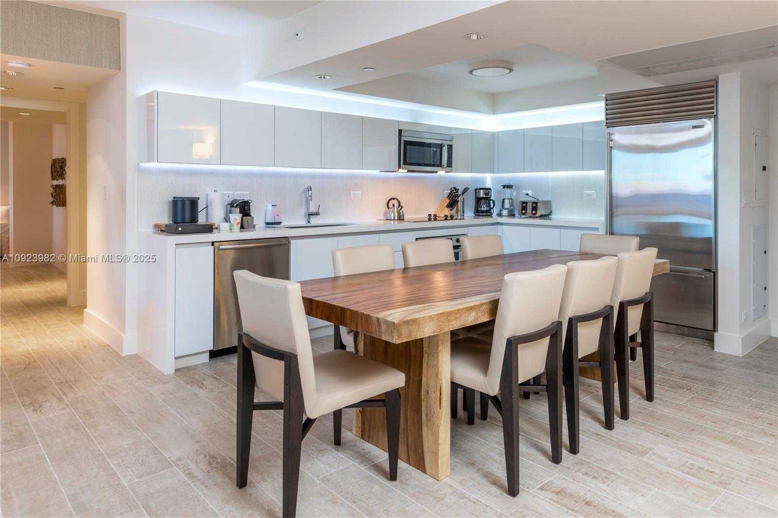 Small Image of 102 24TH ST #1544, Miami Beach Number 17