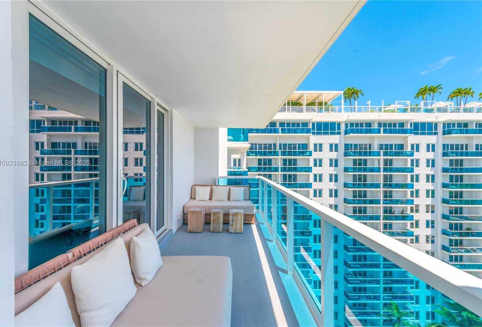 Small Image of 102 24TH ST #1544, Miami Beach Number 3