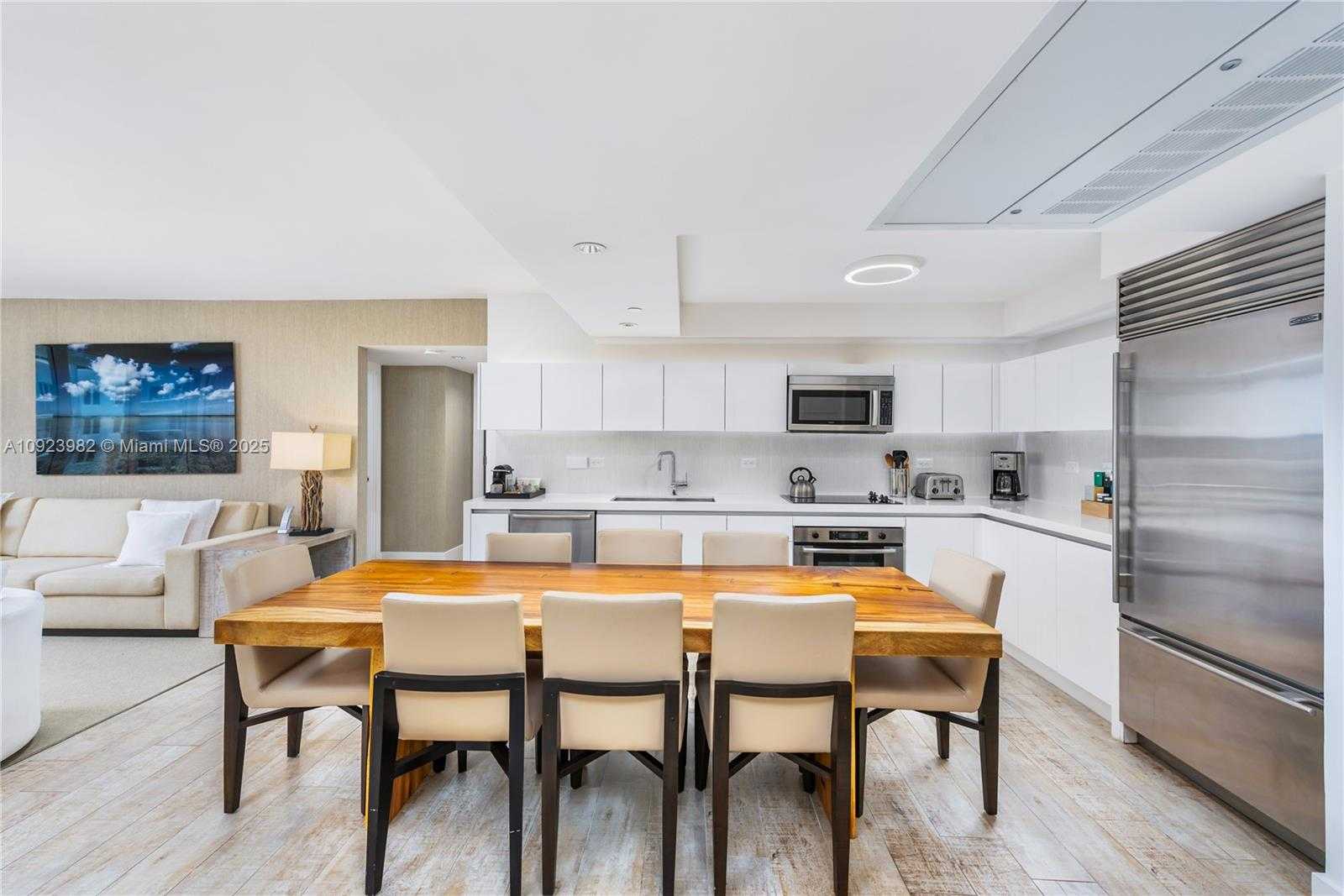 Small Image of 102 24TH ST #1544, Miami Beach Number 4