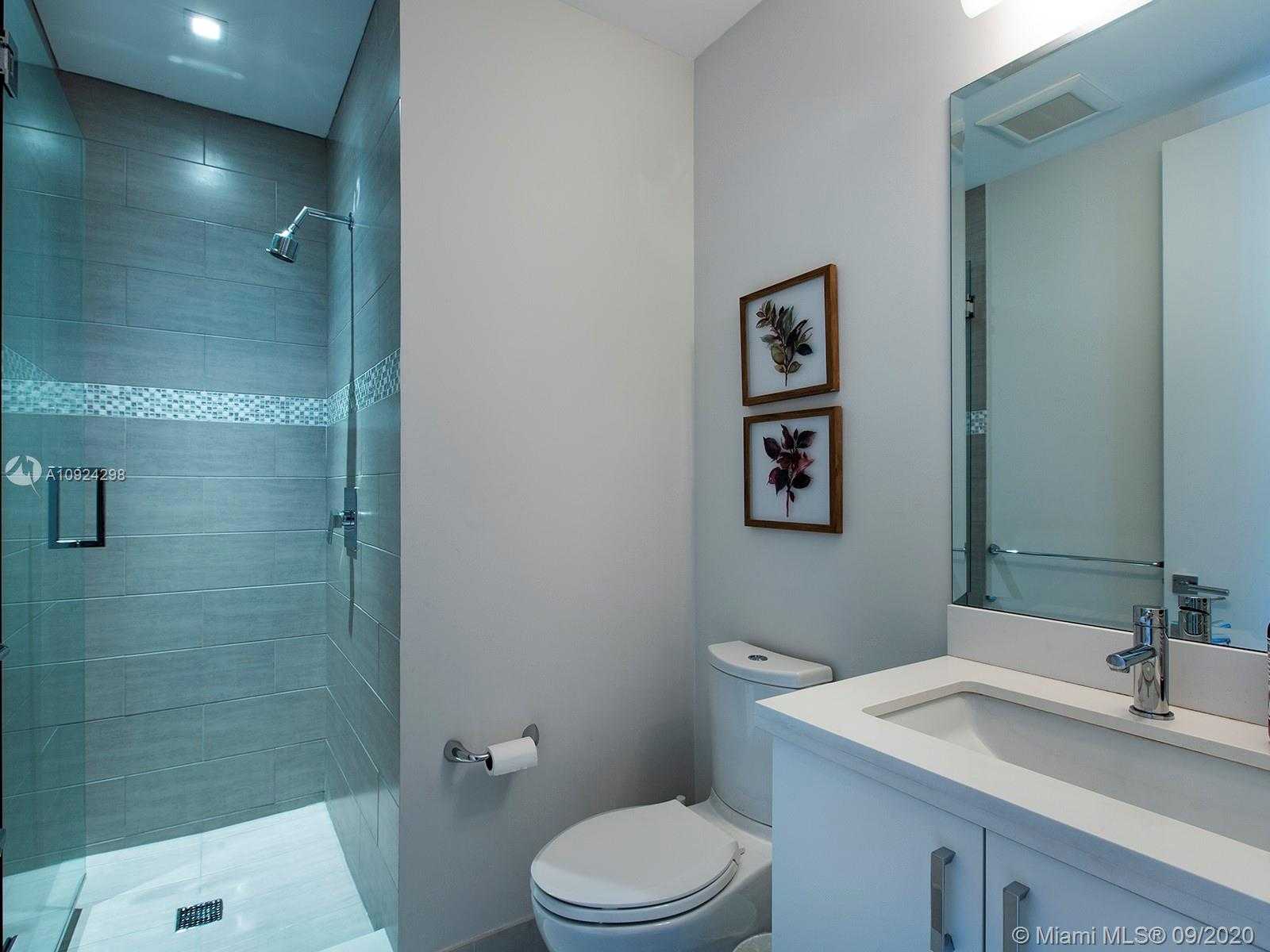 Small Image of 7500 SOUTH WEST 57TH CT, South Miami Number 19
