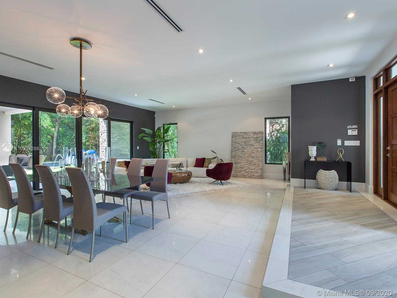 Small Image of 7500 SOUTH WEST 57TH CT, South Miami Number 6