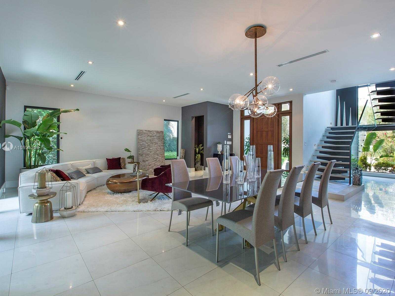 Small Image of 7500 SOUTH WEST 57TH CT, South Miami Number 7