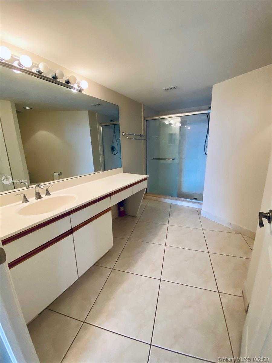 Small Image of 3530 MYSTIC POINTE DR #407, Aventura Number 8