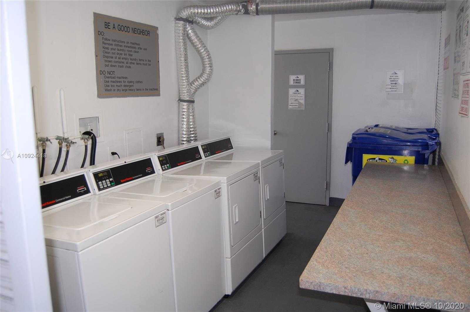Small Image of 3401 NORTH COUNTRY CLUB DR #706, Aventura Number 11