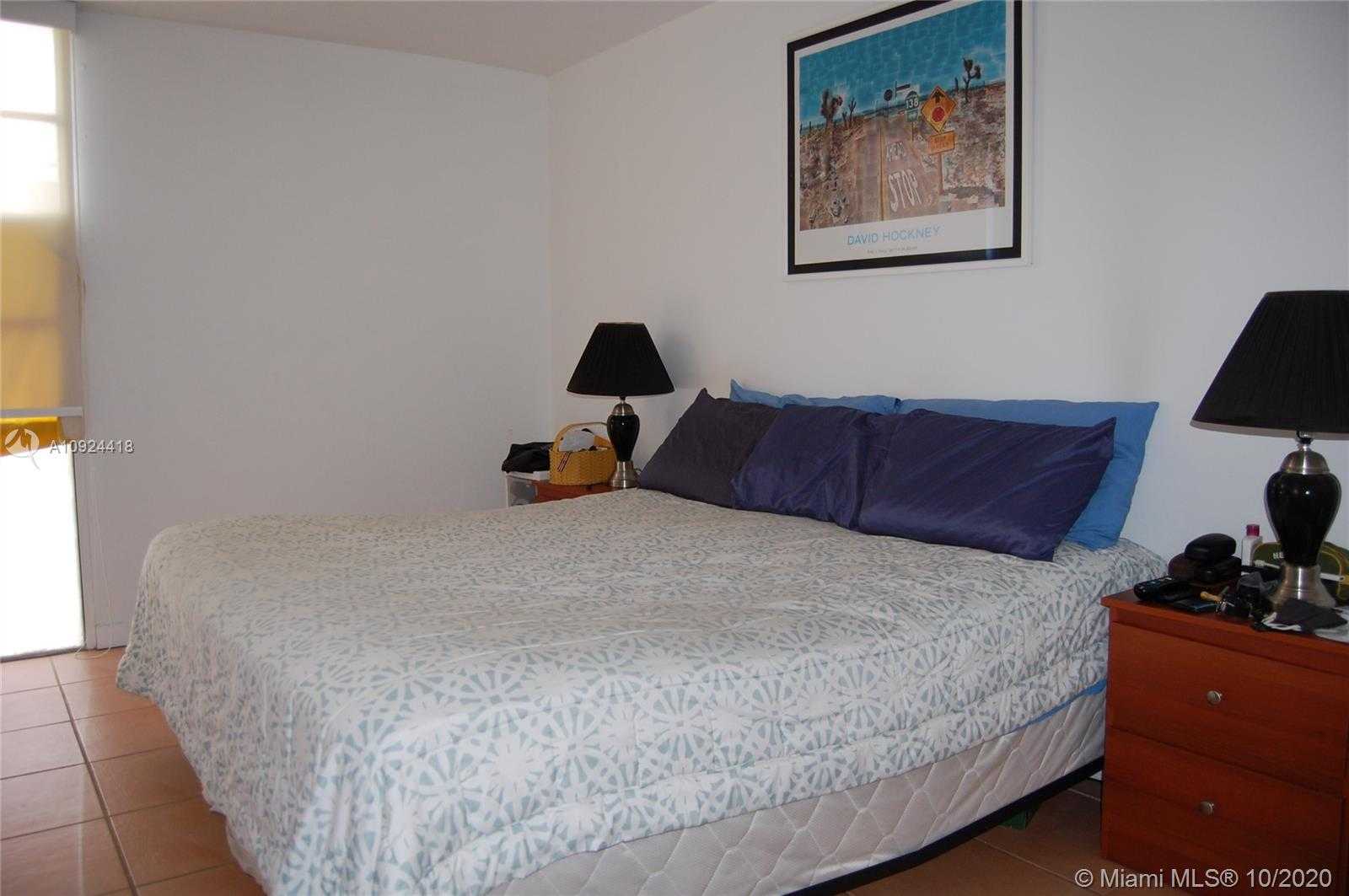 Small Image of 3401 NORTH COUNTRY CLUB DR #706, Aventura Number 7