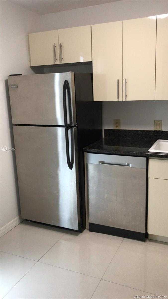 Small Image of 3475 NORTH COUNTRY CLUB DR #609, Aventura Number 2