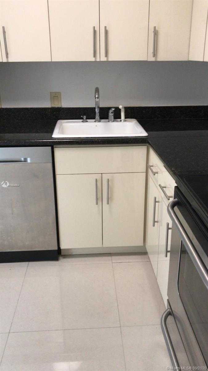 Small Image of 3475 NORTH COUNTRY CLUB DR #609, Aventura Number 3