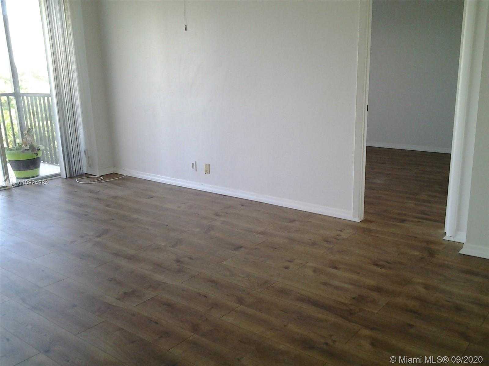 Small Image of 3475 NORTH COUNTRY CLUB DR #609, Aventura Number 6