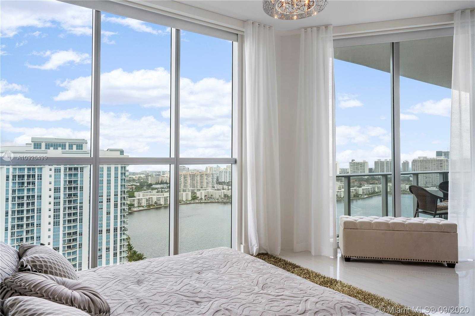 Small Image of 17111 BISCAYNE BLVD #LPH7, North Miami Beach Number 28