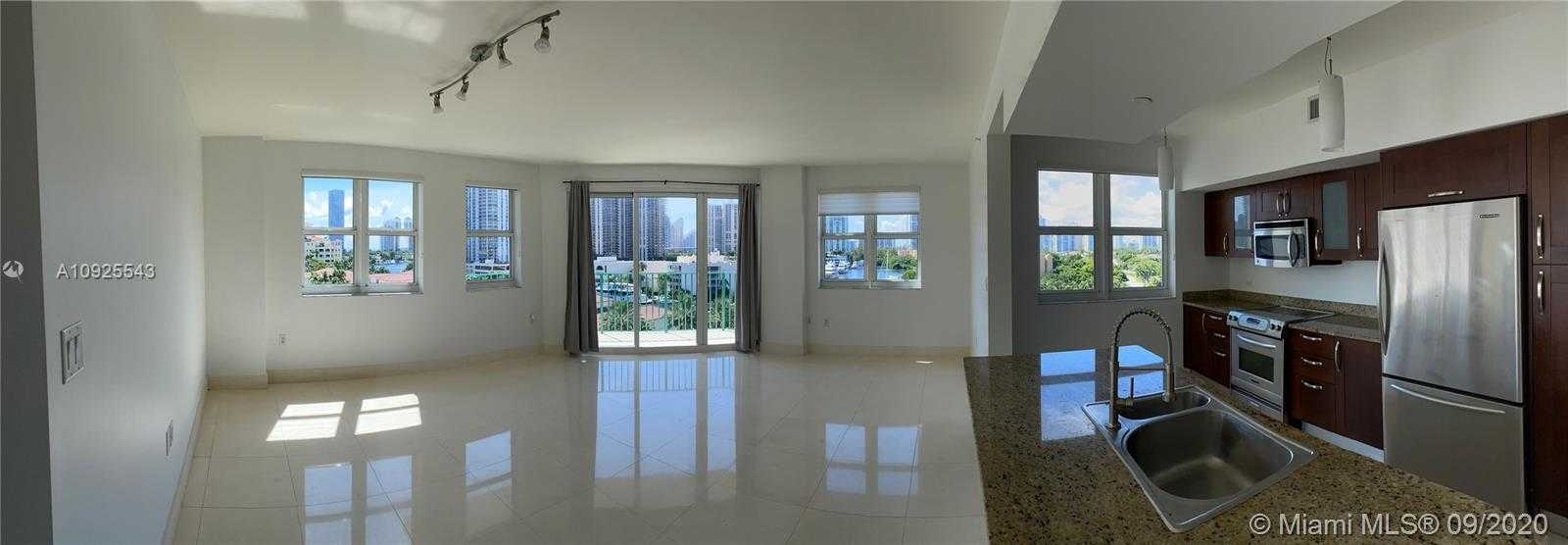 Small Image of 19900 EAST COUNTRY CLUB DR #711, Aventura Number 4