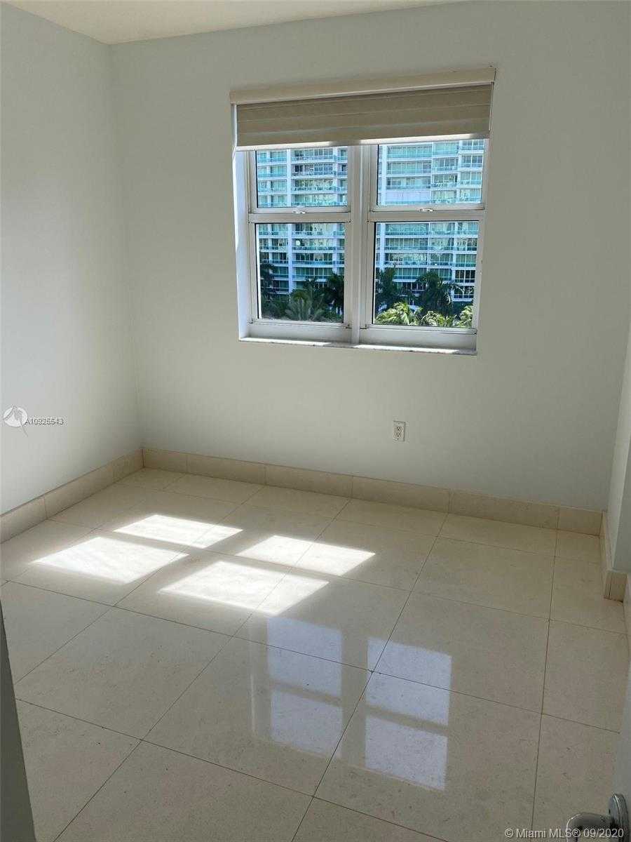 Small Image of 19900 EAST COUNTRY CLUB DR #711, Aventura Number 9