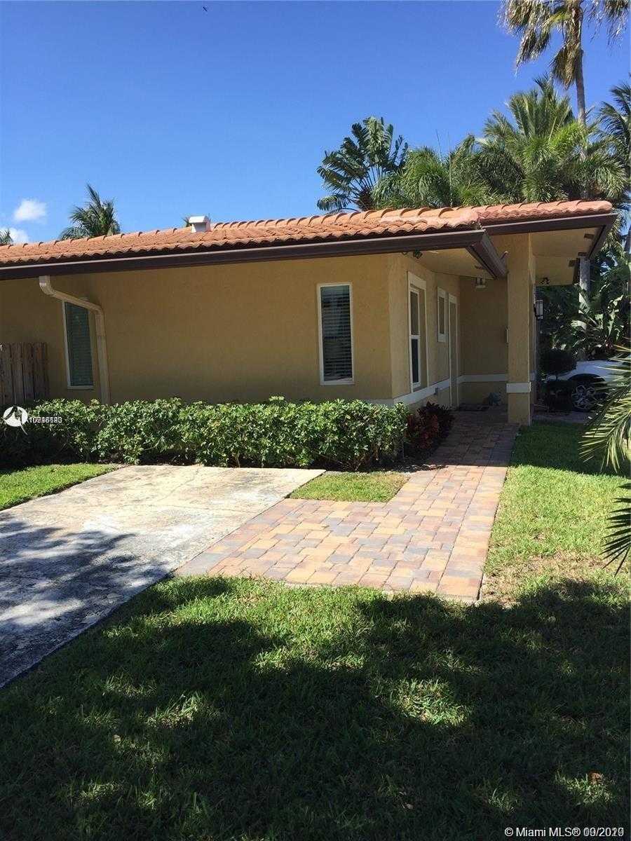 Small Image of 2421 NORTH EAST 49TH ST, Lighthouse Point Number 5
