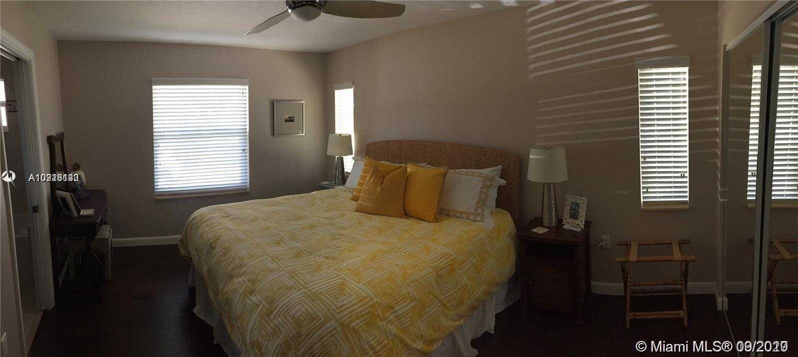 Small Image of 2421 NORTH EAST 49TH ST, Lighthouse Point Number 9