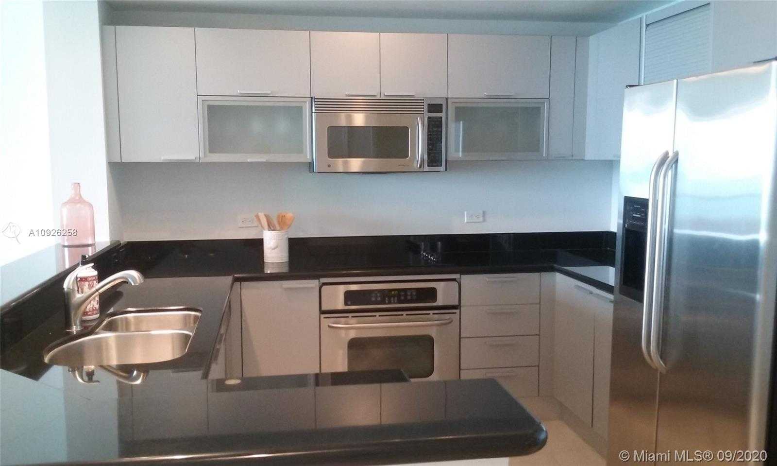 Small Image of 2650 LAKE SHORE DR #803, Riviera Beach Number 10