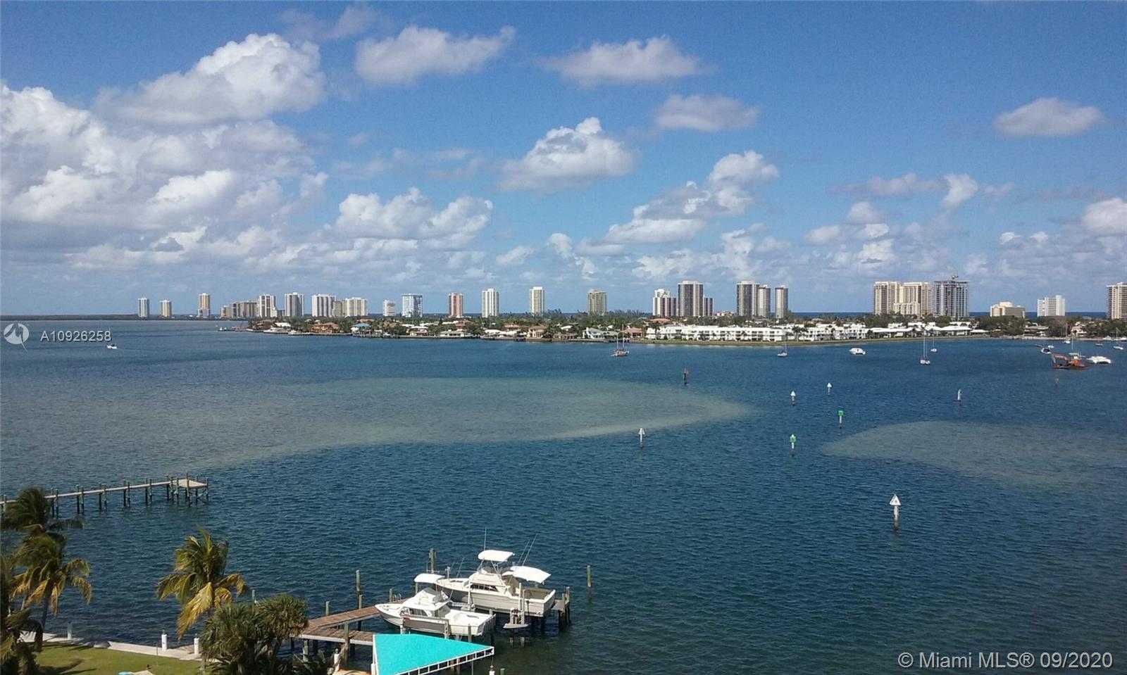 Small Image of 2650 LAKE SHORE DR #803, Riviera Beach Number 2