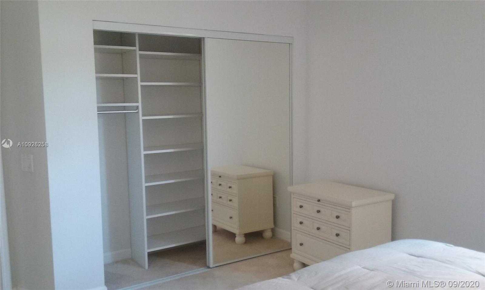 Small Image of 2650 LAKE SHORE DR #803, Riviera Beach Number 21