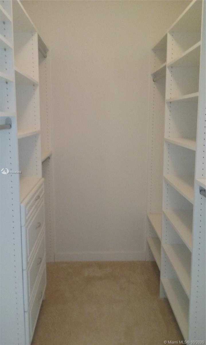 Small Image of 2650 LAKE SHORE DR #803, Riviera Beach Number 27