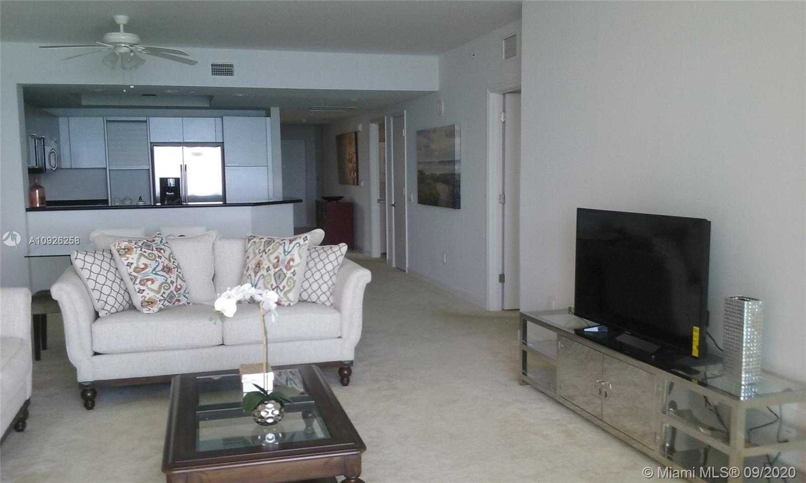 Small Image of 2650 LAKE SHORE DR #803, Riviera Beach Number 5