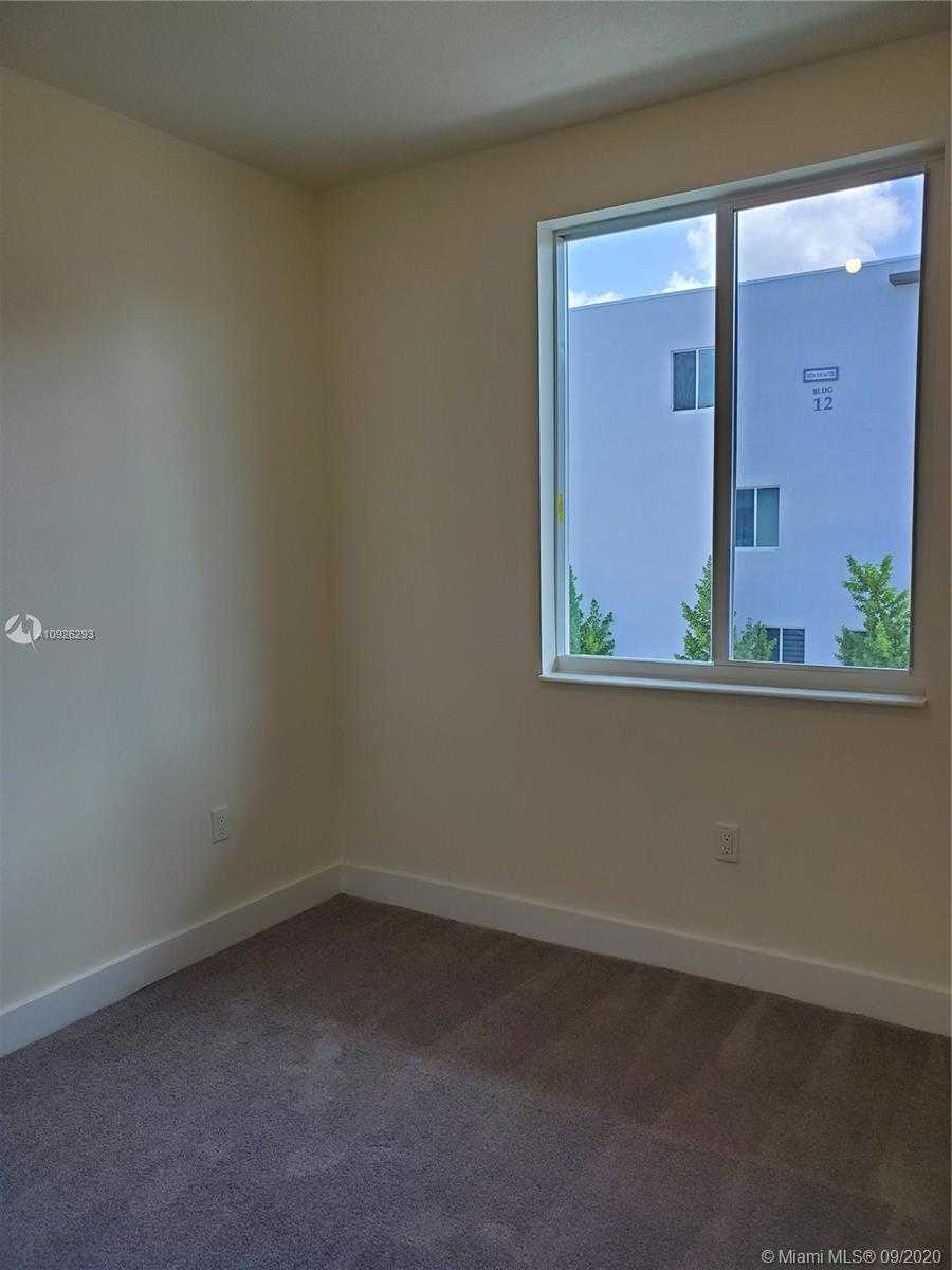 Small Image of 6416 NORTH WEST 102ND CT #106, Doral Number 9