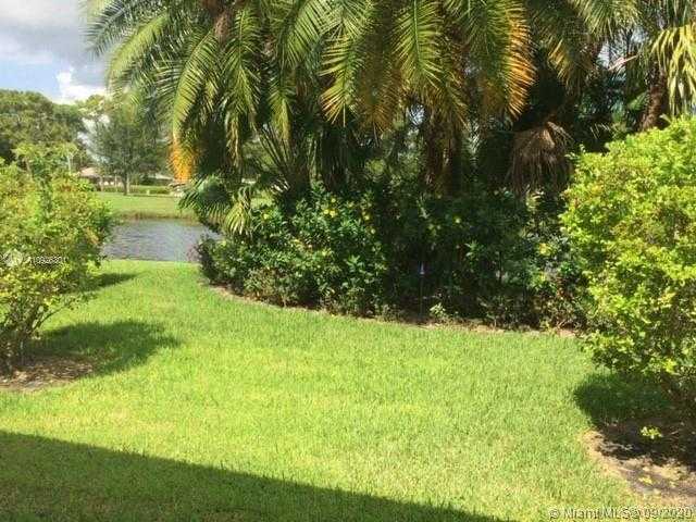 Small Image of 13807 WHISPERING LAKES LN, Palm Beach Gardens Number 12