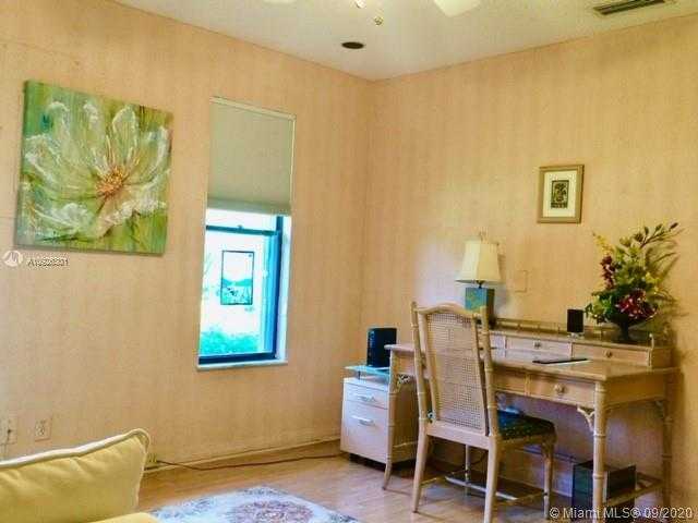Small Image of 13807 WHISPERING LAKES LN, Palm Beach Gardens Number 7