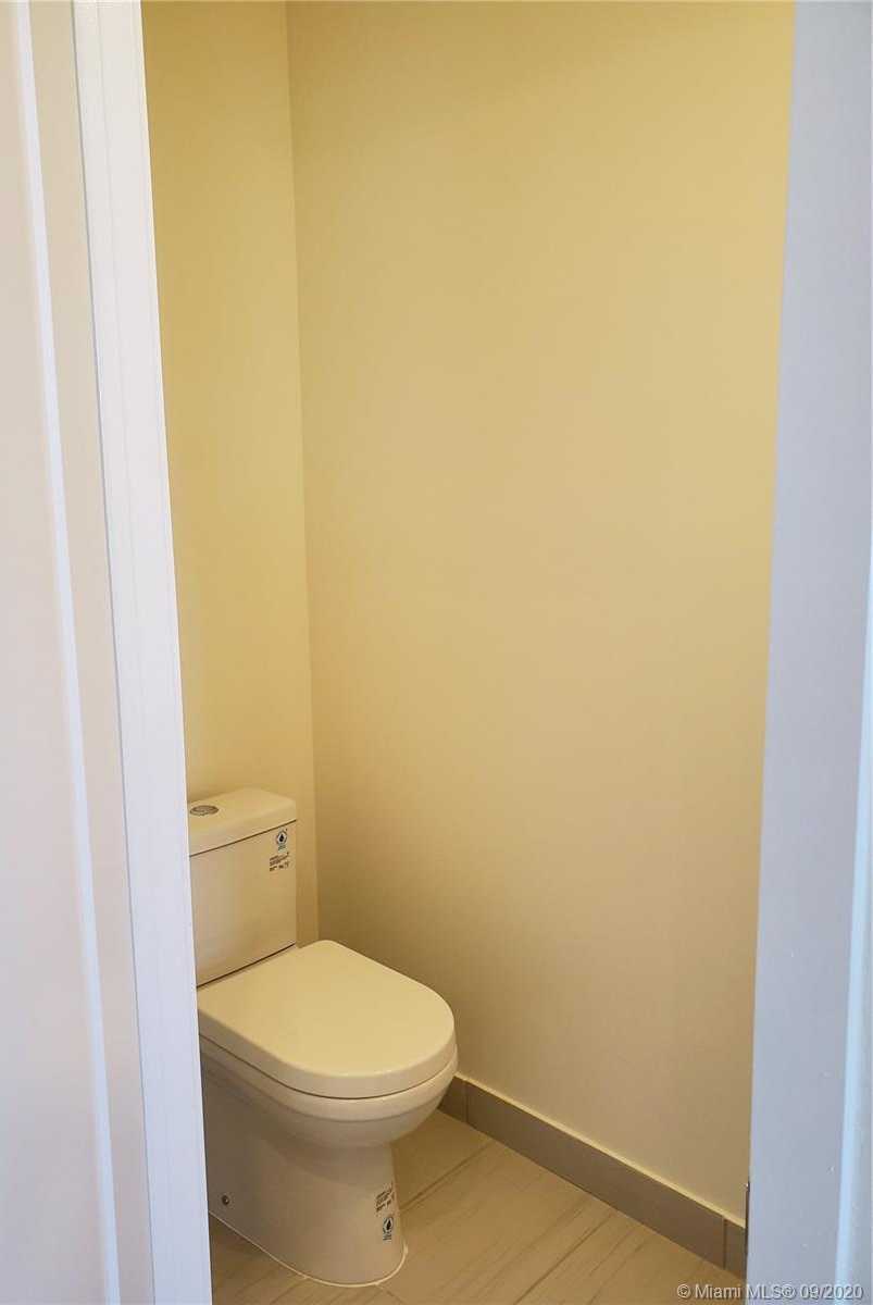 Small Image of 6416 NORTH WEST 102ND CT #103, Doral Number 14