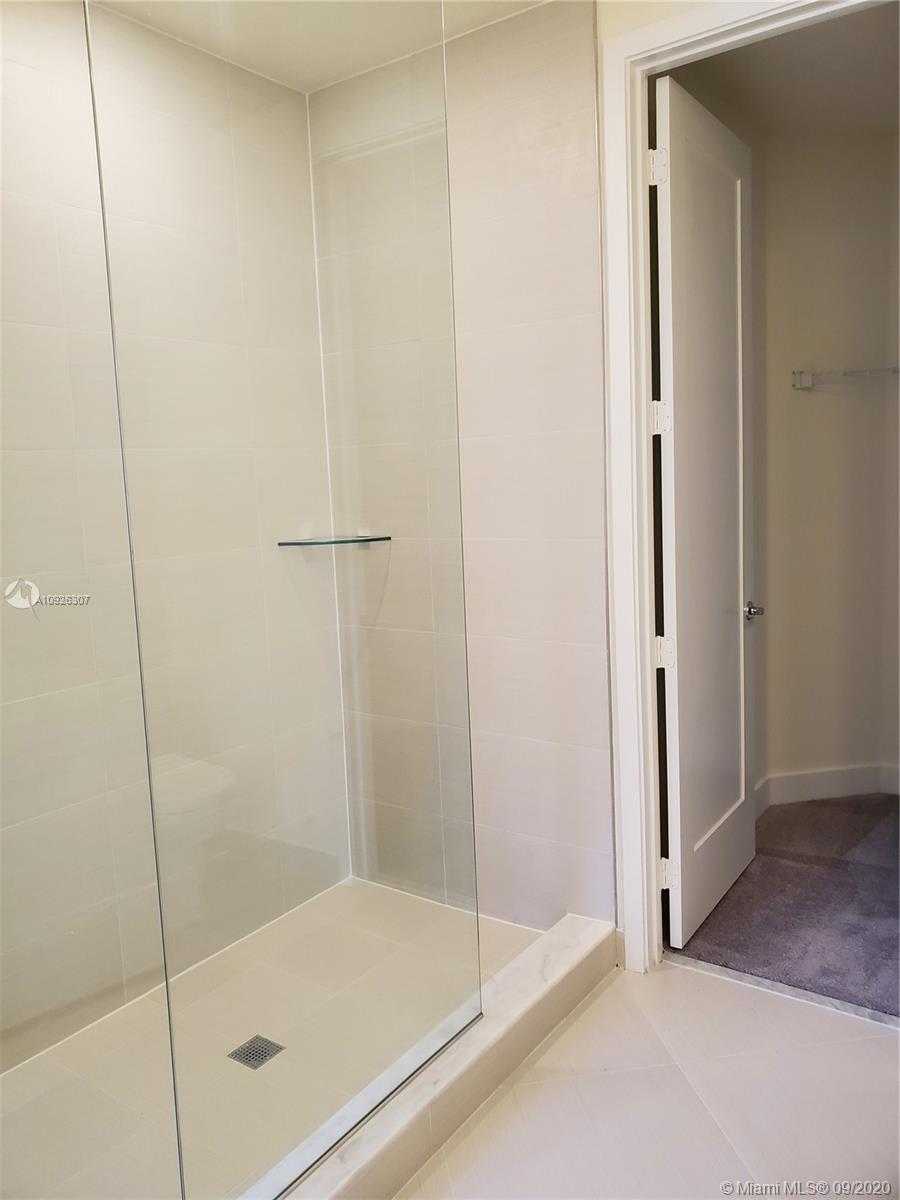 Small Image of 6416 NORTH WEST 102ND CT #103, Doral Number 27
