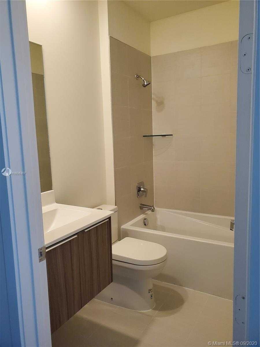 Small Image of 6416 NORTH WEST 102ND CT #103, Doral Number 30