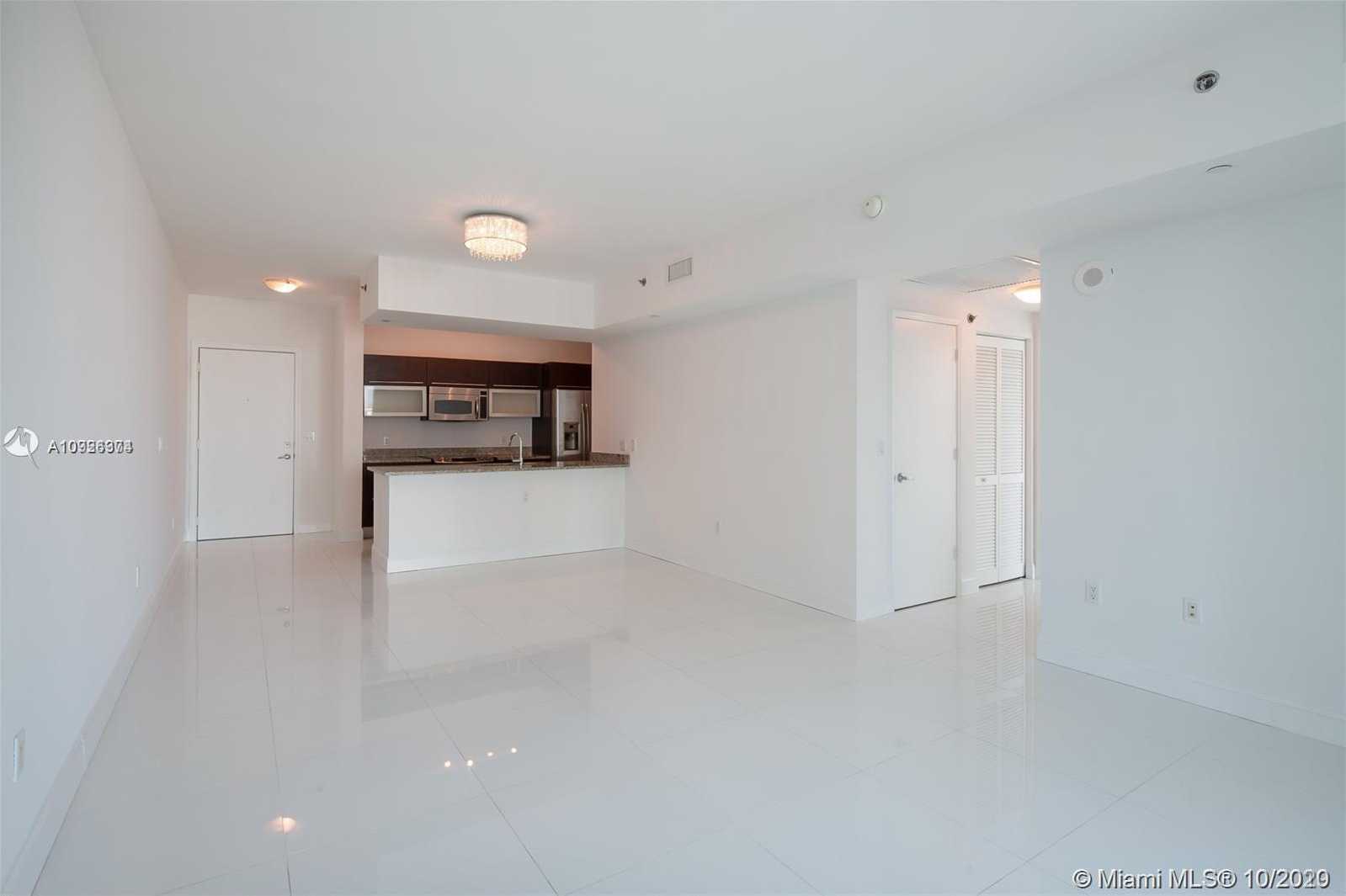 Small Image of 950 BRICKELL BAY DR #2501, Miami Number 11