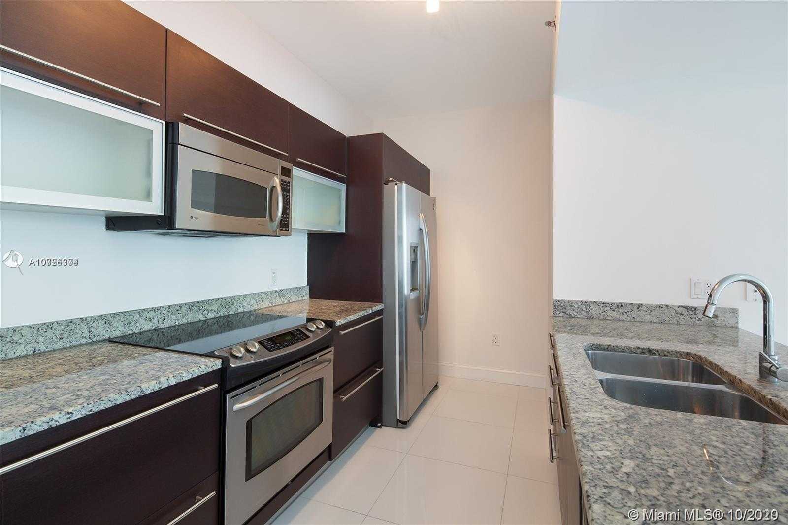 Small Image of 950 BRICKELL BAY DR #2501, Miami Number 13