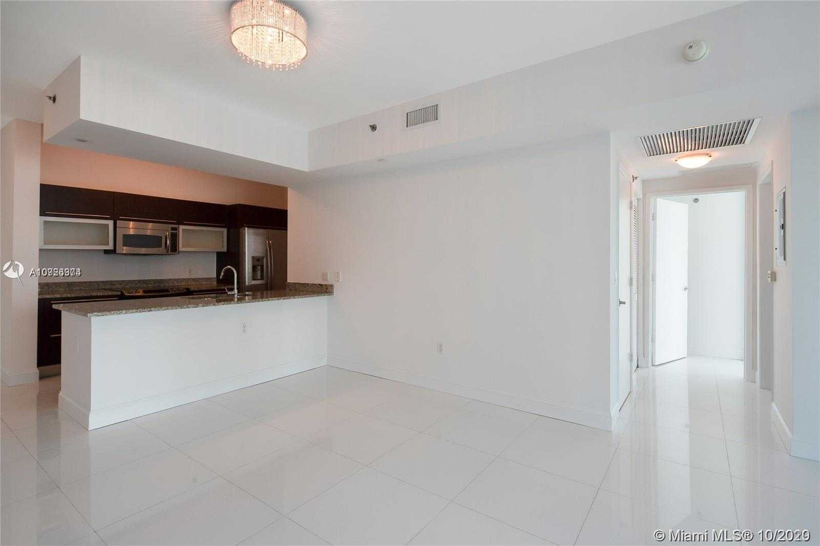 Small Image of 950 BRICKELL BAY DR #2501, Miami Number 14