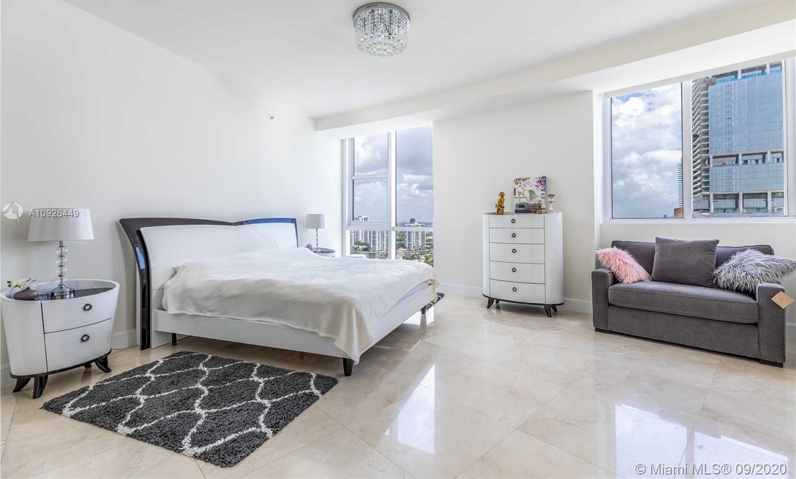 Small Image of 18201 COLLINS AVE #4201, Sunny Isles Beach Number 6