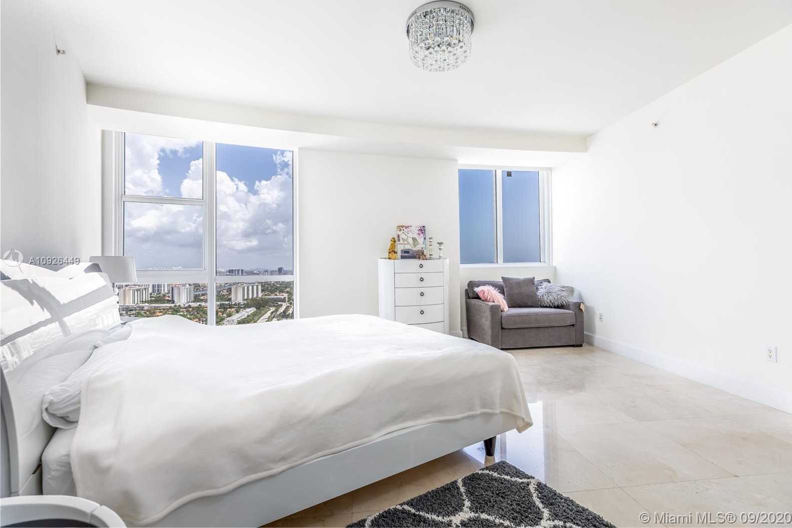 Small Image of 18201 COLLINS AVE #4201, Sunny Isles Beach Number 7