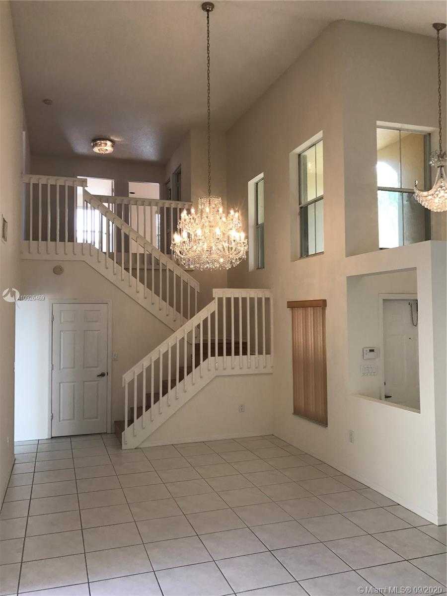 Small Image of 1125 LIDFLOWER ST, Hollywood Number 21