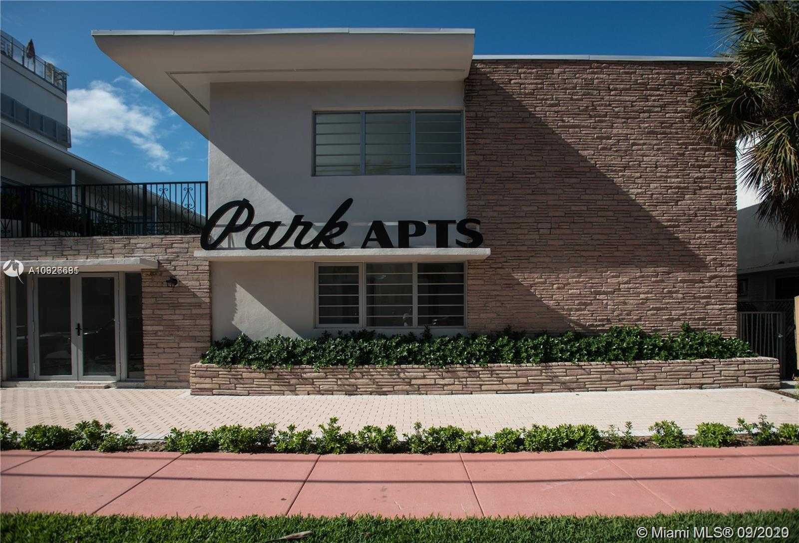 Small Image of 2130 PARK AVE #TH1, Miami Beach Number 10