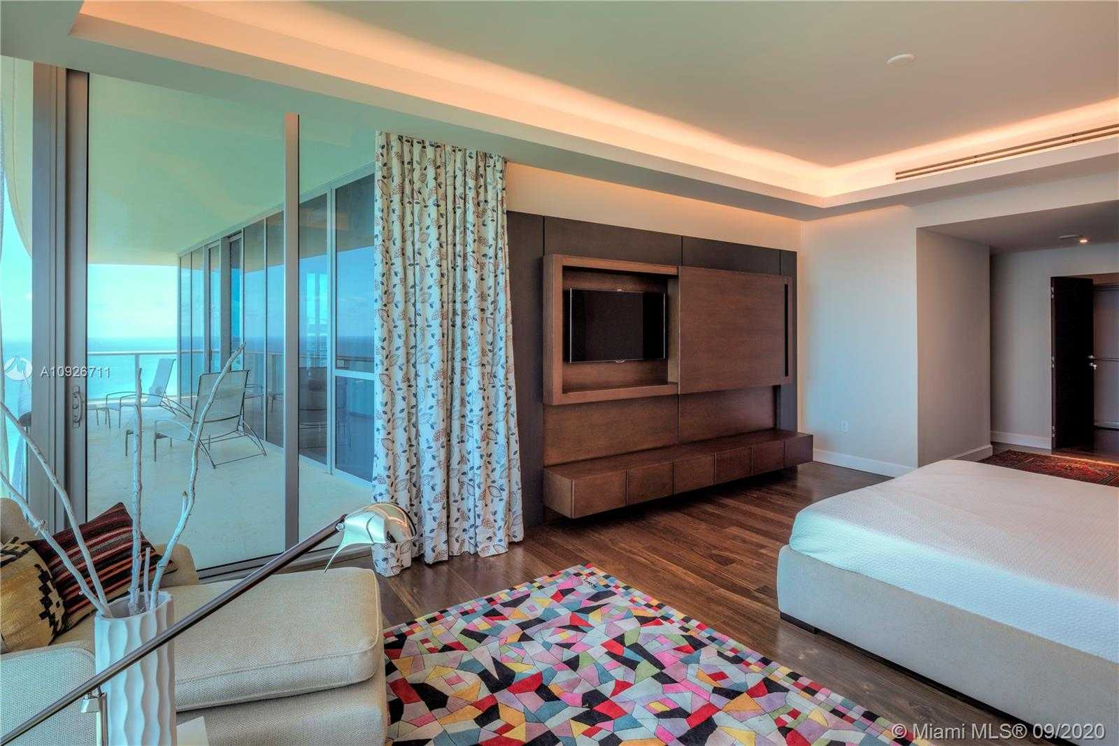 Small Image of 17100 COLLINS AVE #4301, Sunny Isles Beach Number 11
