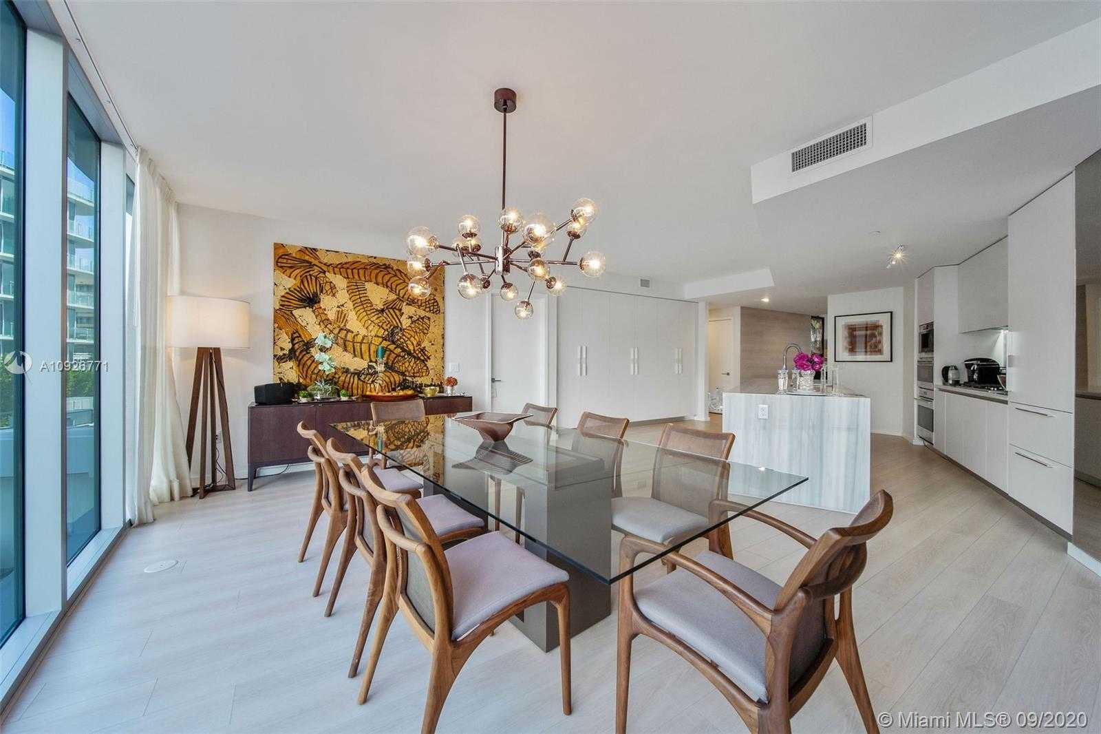 Small Image of 1 COLLINS AVE #304, Miami Beach Number 12