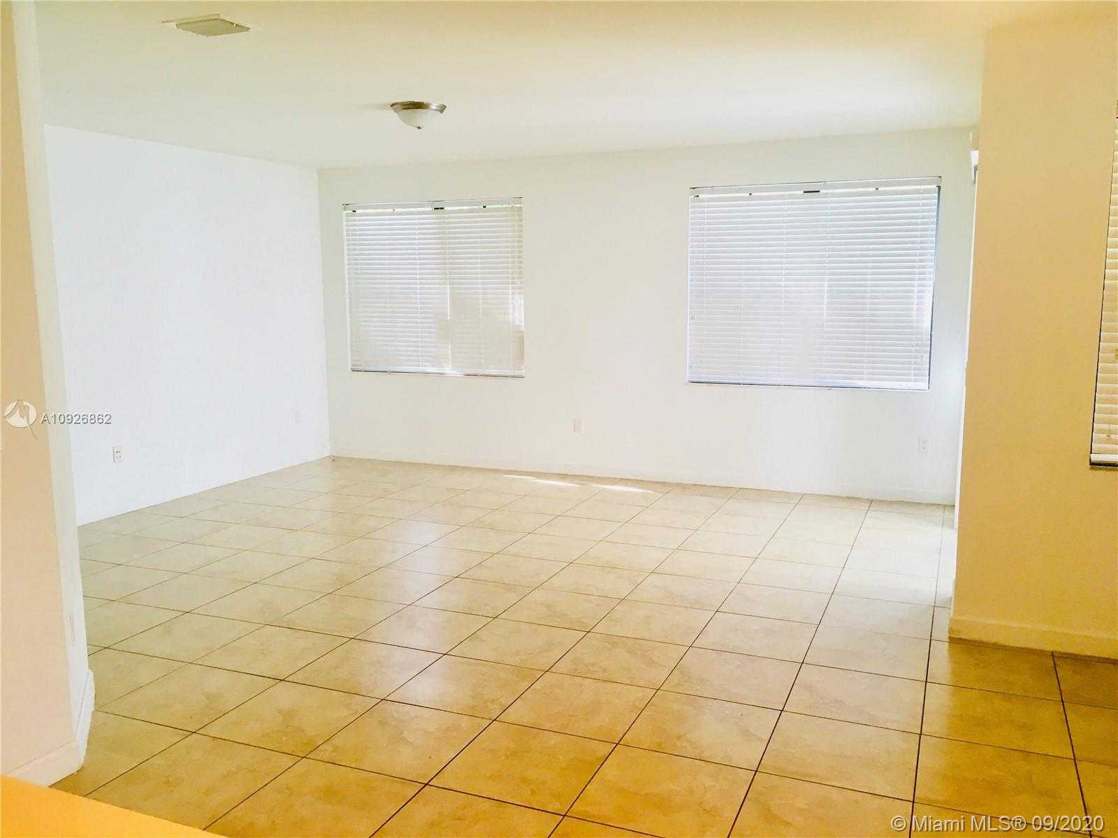 Small Image of 10310 NORTH WEST 70TH TER, Doral Number 11