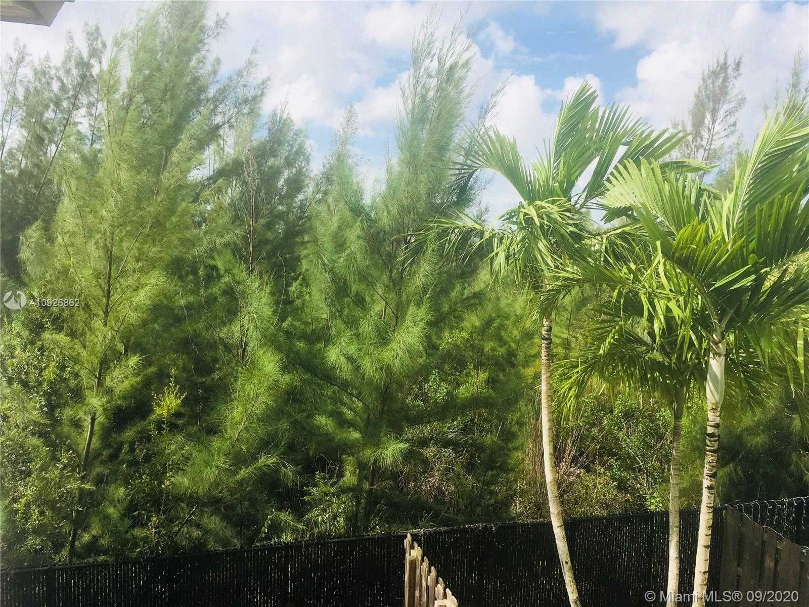 Small Image of 10310 NORTH WEST 70TH TER, Doral Number 30