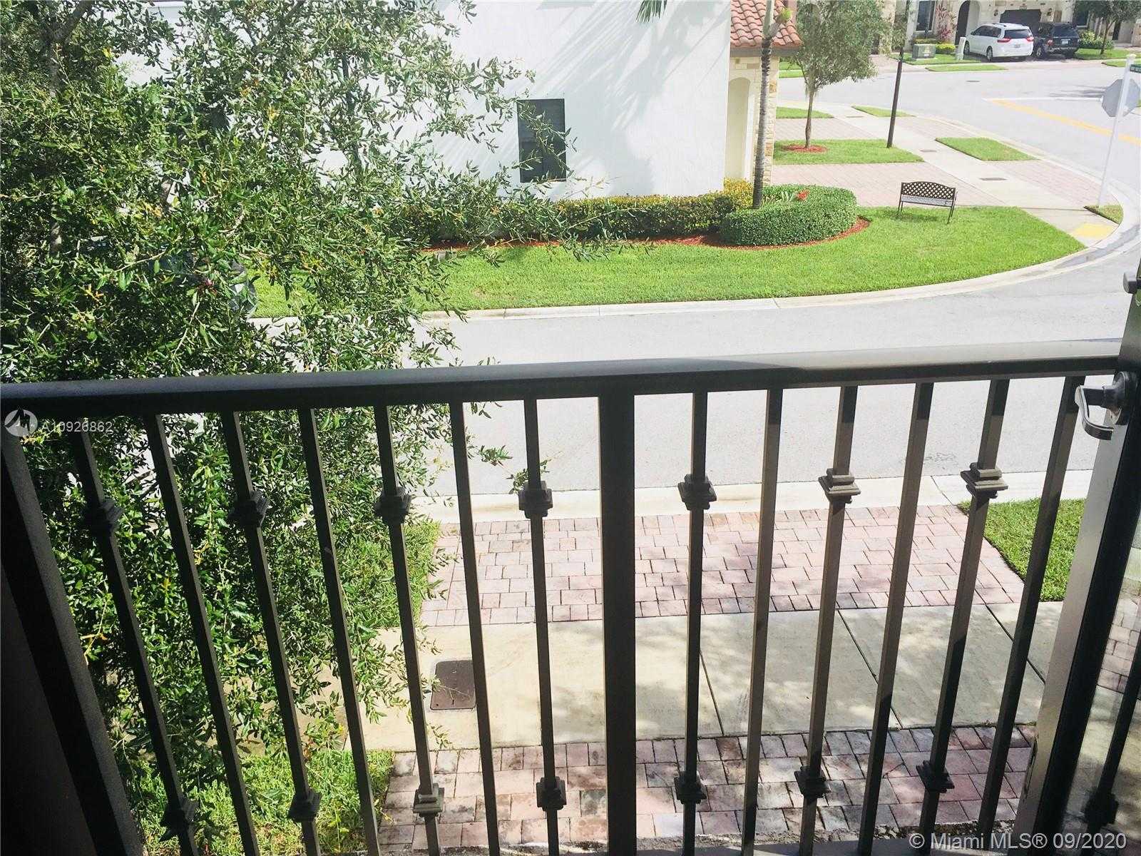 Small Image of 10310 NORTH WEST 70TH TER, Doral Number 31