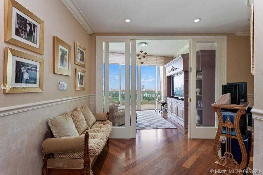 Small Image of 20155 NORTH EAST 38TH CT #2101, Aventura Number 12
