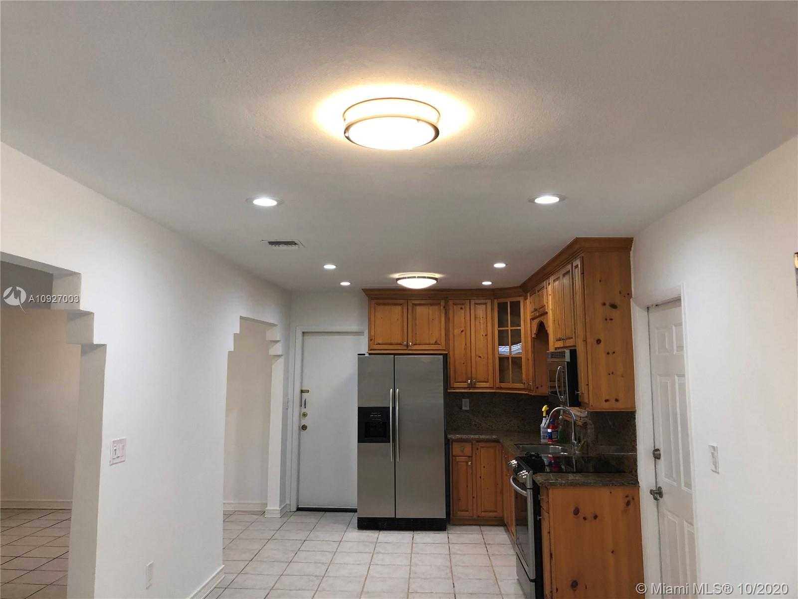 Small Image of 6295 SOUTH WEST 33RD ST, Miami Number 23