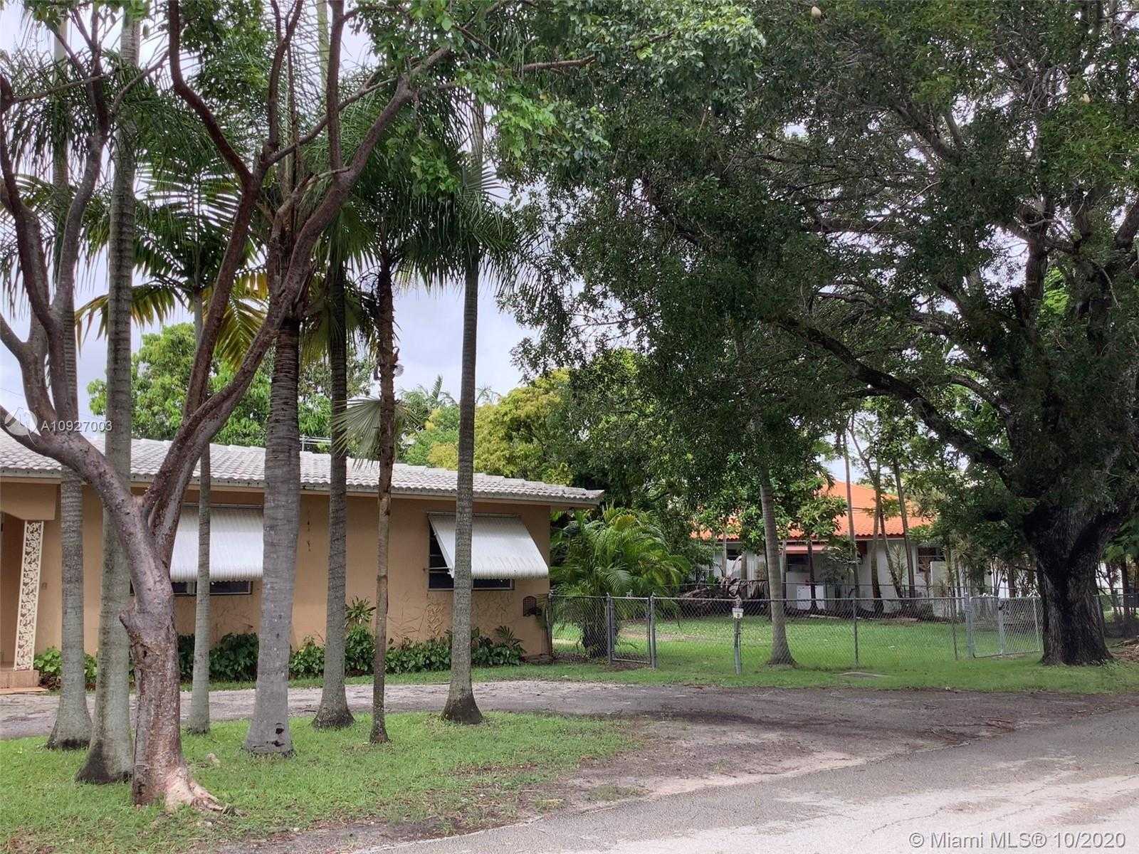 Small Image of 6295 SOUTH WEST 33RD ST, Miami Number 26