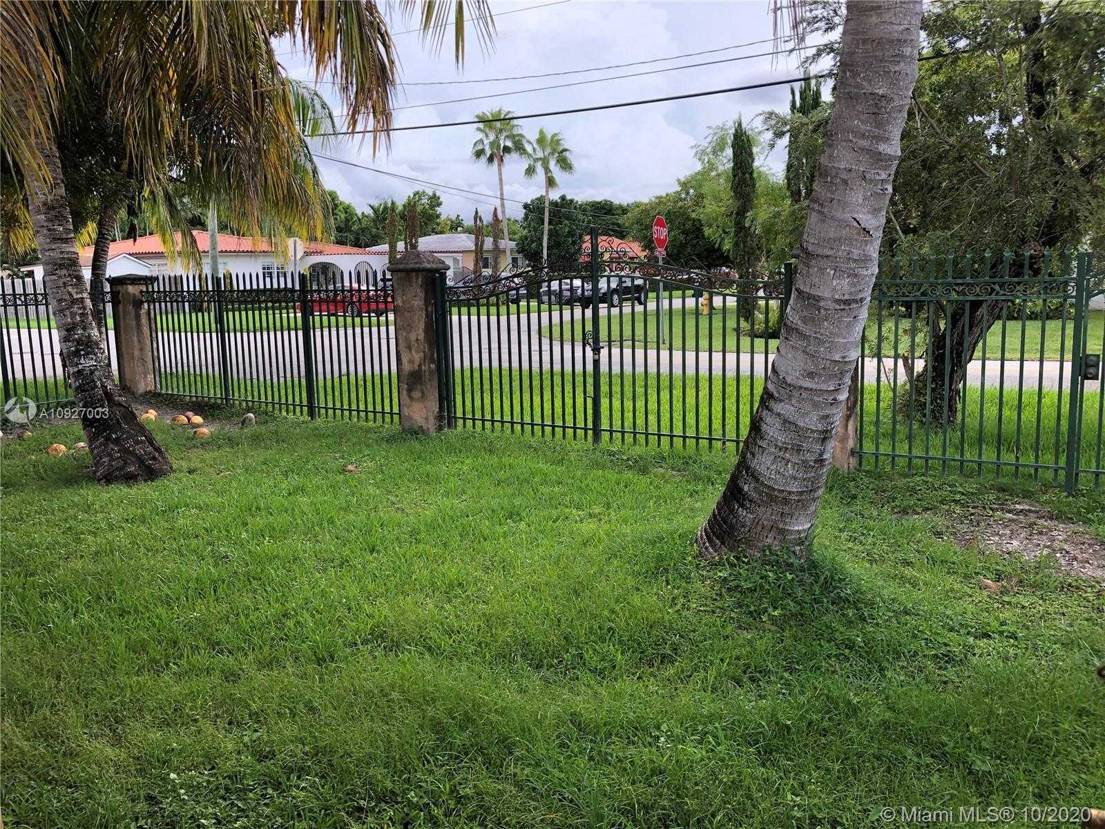 Small Image of 6295 SOUTH WEST 33RD ST, Miami Number 5