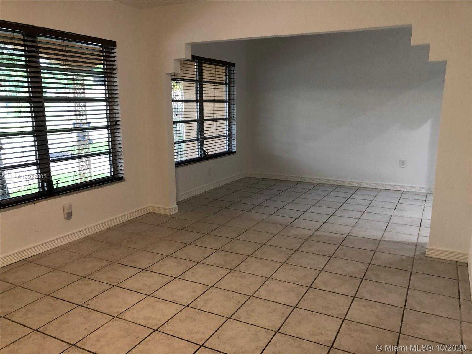 Small Image of 6295 SOUTH WEST 33RD ST, Miami Number 8