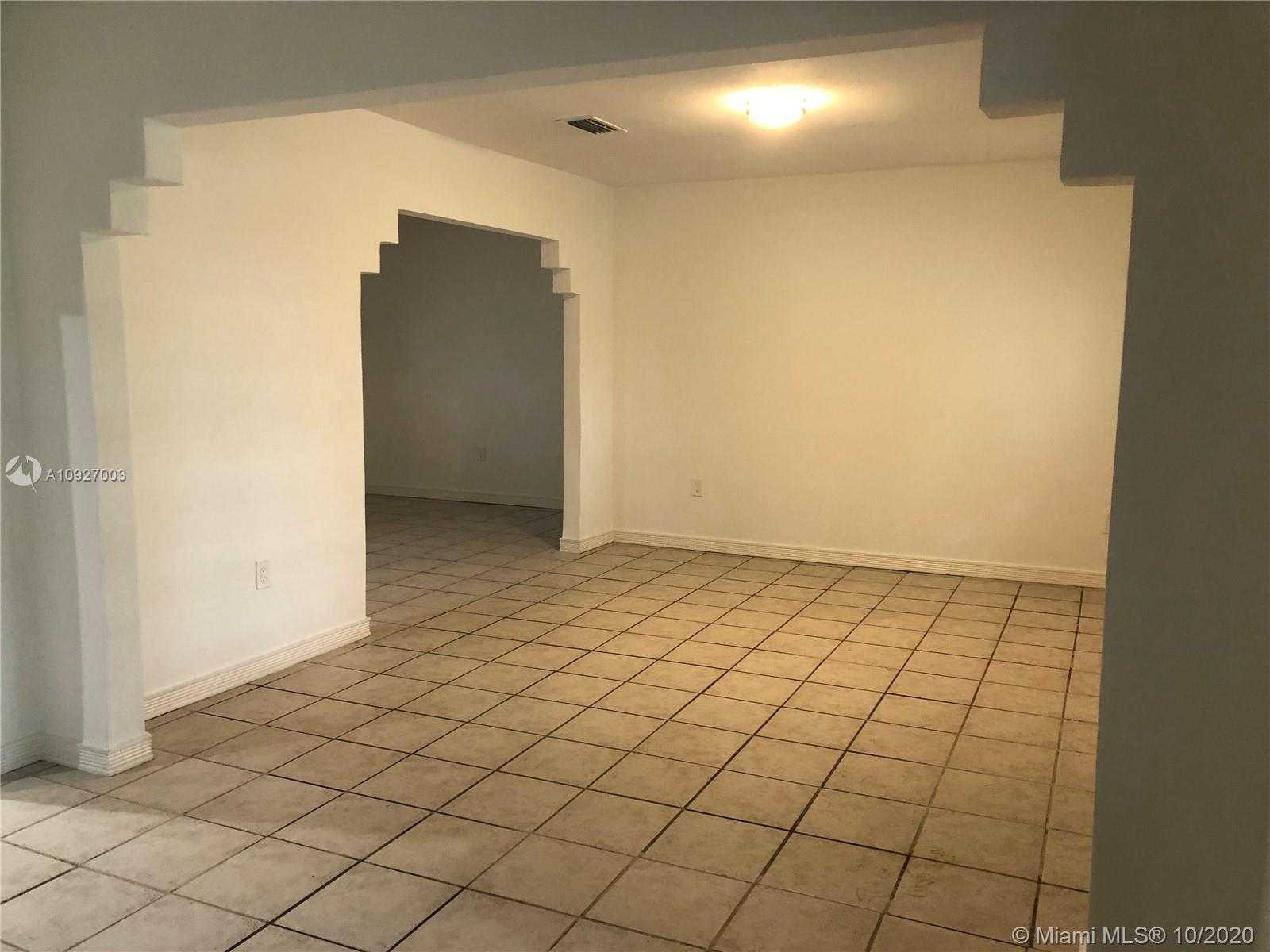 Small Image of 6295 SOUTH WEST 33RD ST, Miami Number 9