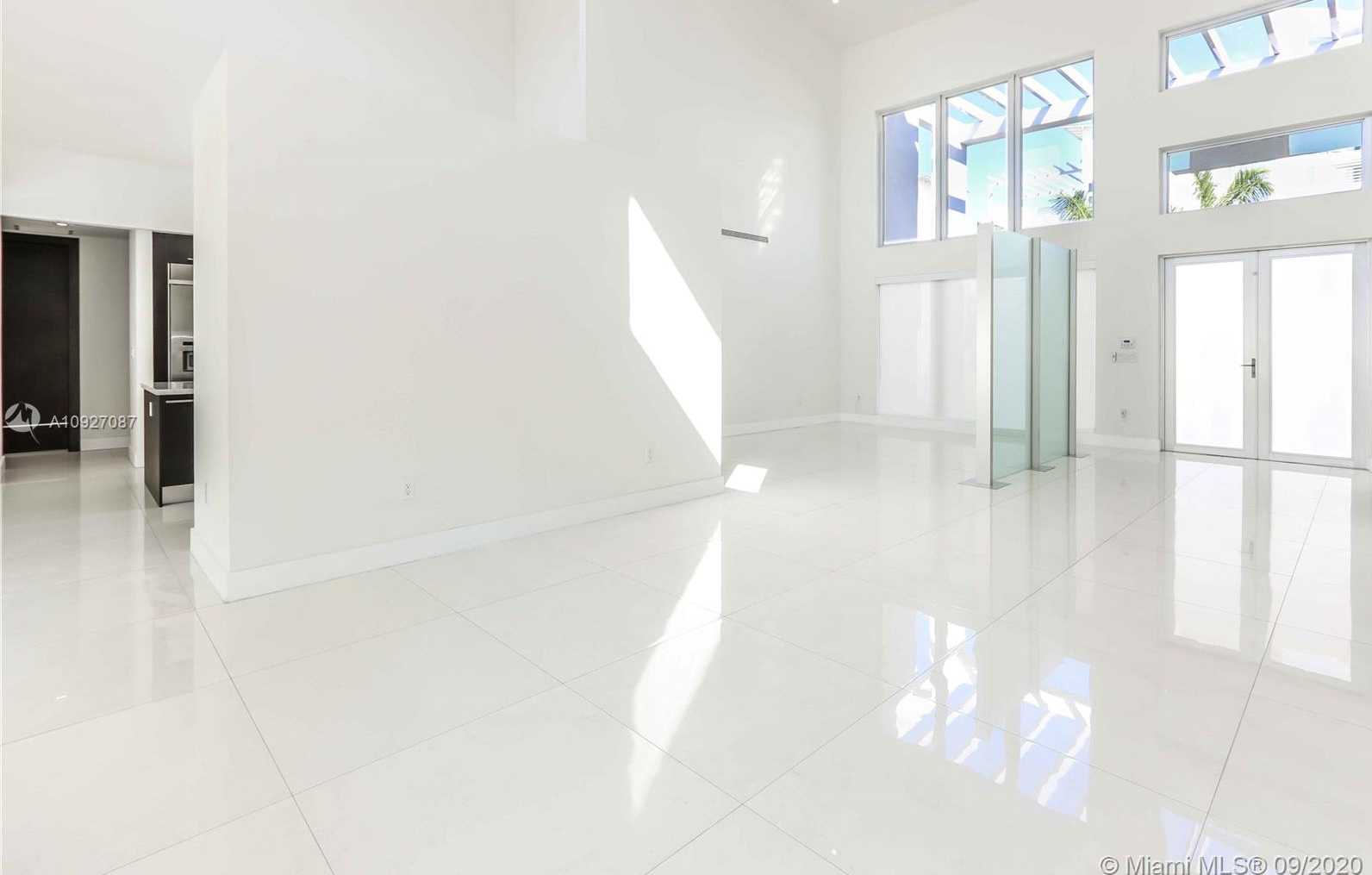 Small Image of 8256 NORTH WEST 34 DR, Doral Number 10